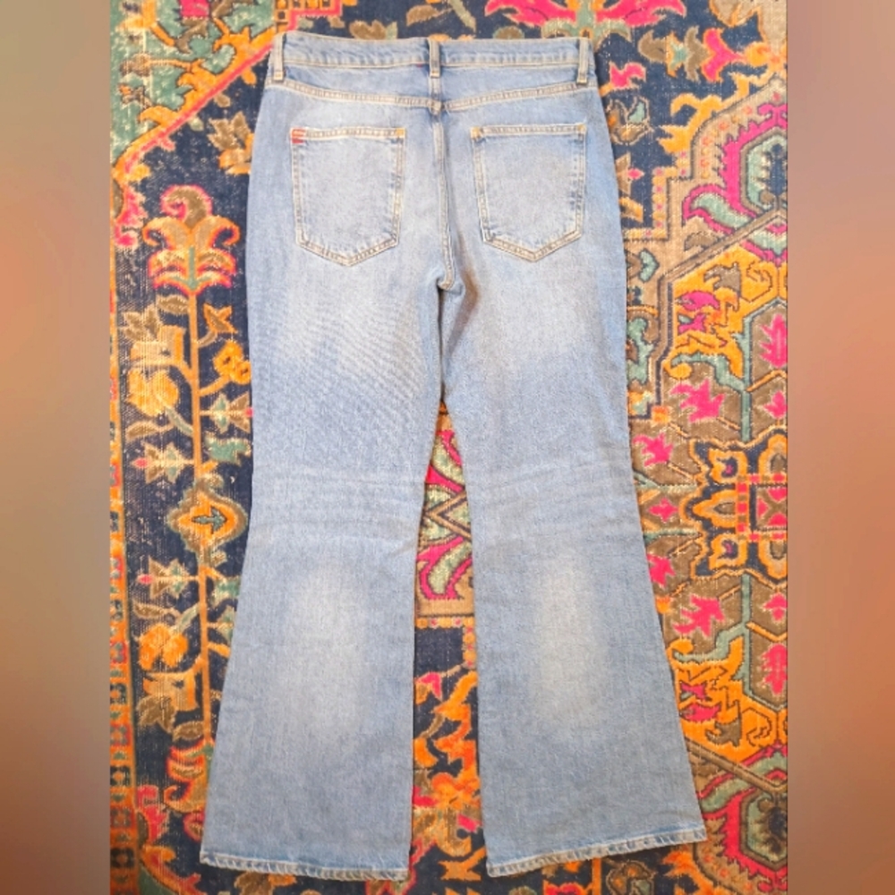 BDG Urban Outfitters Flare Jeans - Picture 3 of 5